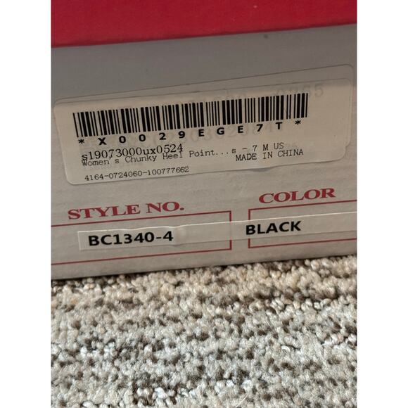 New Allegra K Chunky Heal Pointed Toe Block Heel Bootie.  Size 7 - Picture 5 of 7